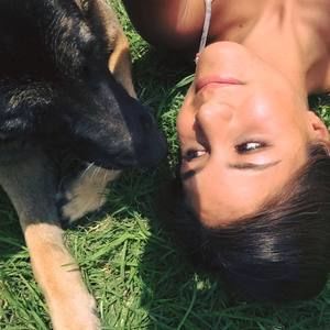 Meet your Posher, Natali